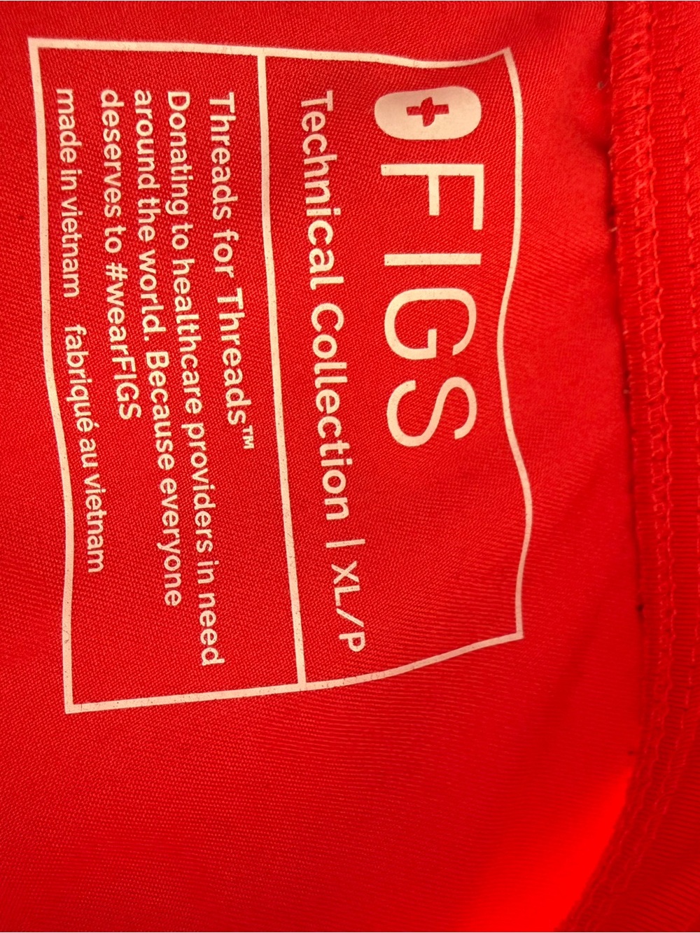 FIGS women’s jogger scrubs , petite - Picture 2 of 2